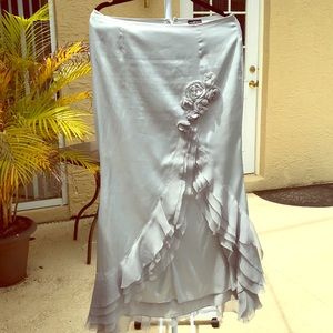 Absolutely stunning CELO ruffled flower skirt